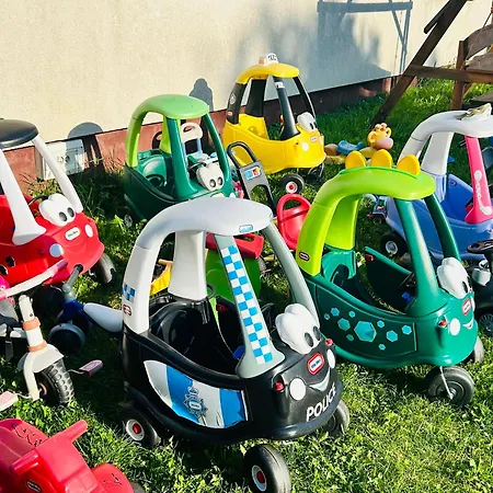 Tomaszowka Homestay *