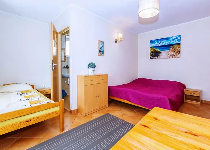 Δωμάτια σε οικογενειακή κατοικία Tomaszowka